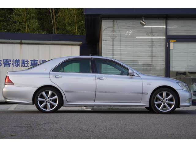 2007 Toyota Crown Athlete – thumbnail 4