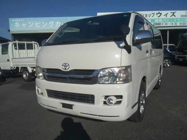 2009 Toyota Hiace