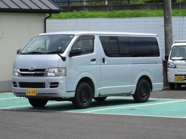 2008 Toyota Hiace