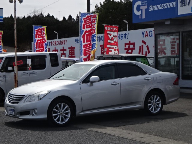 2008 Toyota Crown Royal