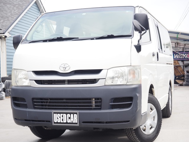 2008 Toyota Hiace