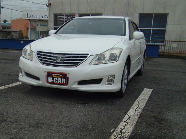 2009 Toyota Crown Royal