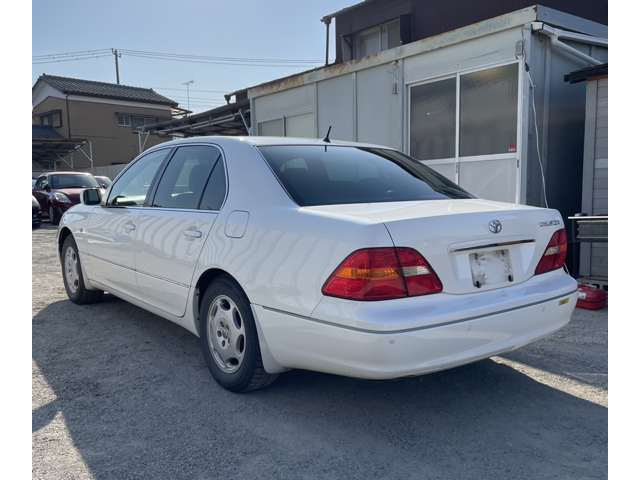 2000 Toyota Celsior – thumbnail 3