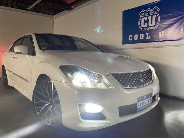 2009 Toyota Crown Athlete – thumbnail 2