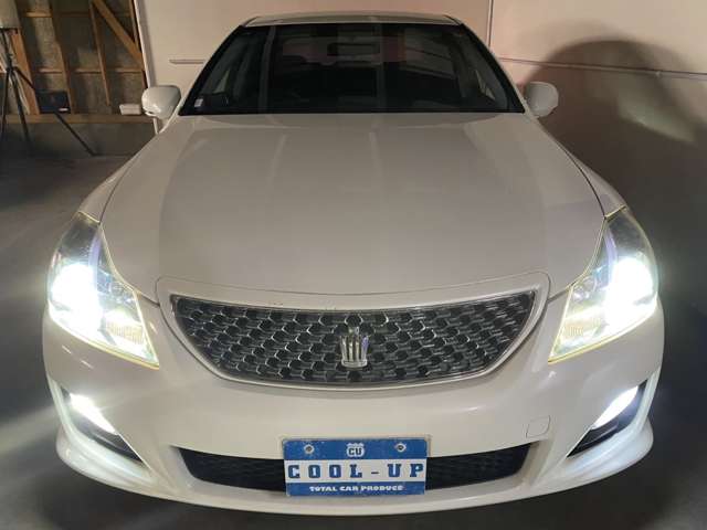 2009 Toyota Crown Athlete – thumbnail 4