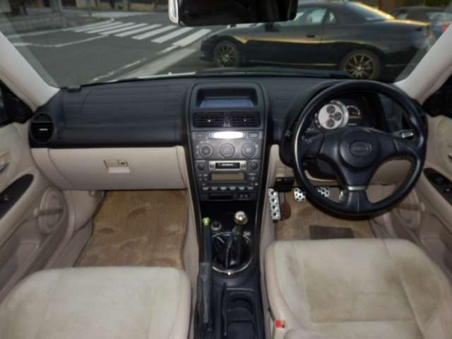 2001 Toyota Altezza – thumbnail 4