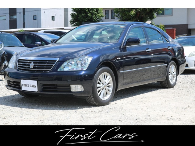 2004 Toyota Crown Royal
