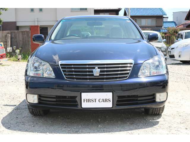2004 Toyota Crown Royal – thumbnail 4