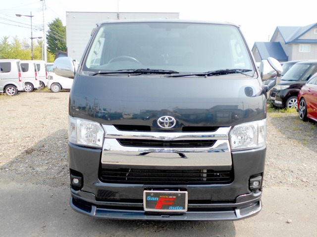 2007 Toyota Hiace