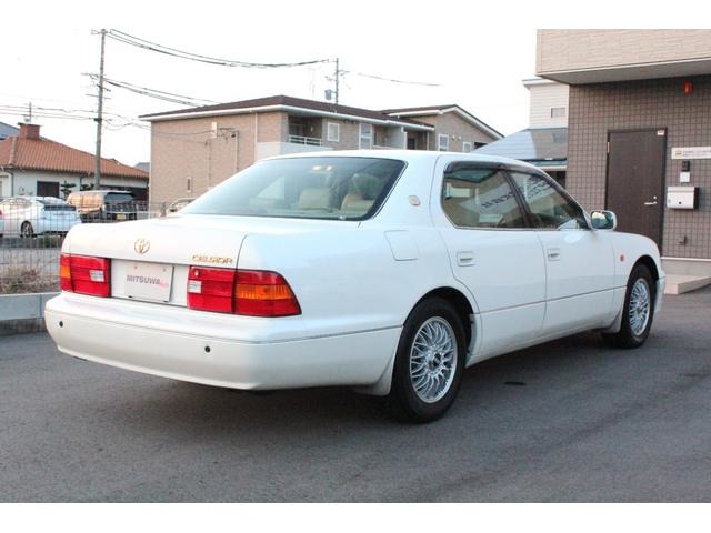 1999 Toyota Celsior – thumbnail 3