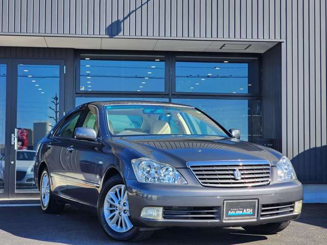 2005 Toyota Crown Royal – thumbnail 4