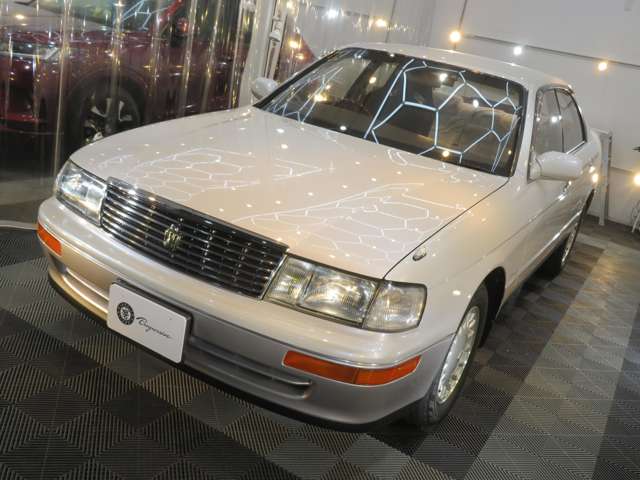 1993 Toyota Crown – thumbnail 4