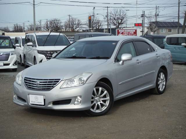 2008 Toyota Crown Royal – thumbnail 2