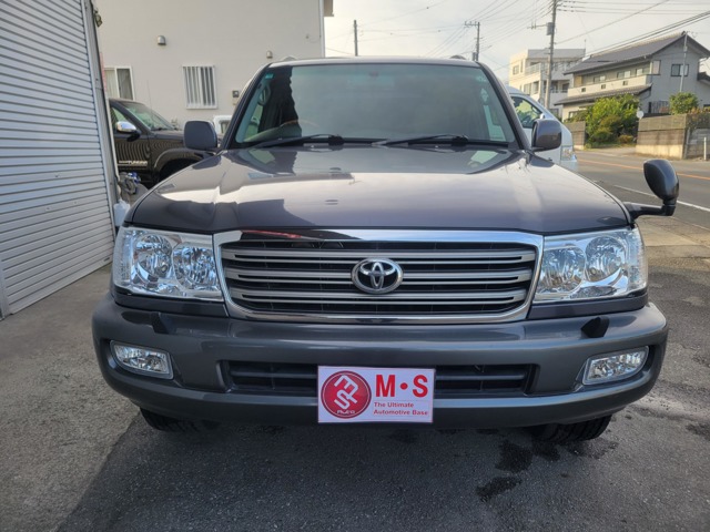 2004 Toyota Land Cruiser 100 – thumbnail 2