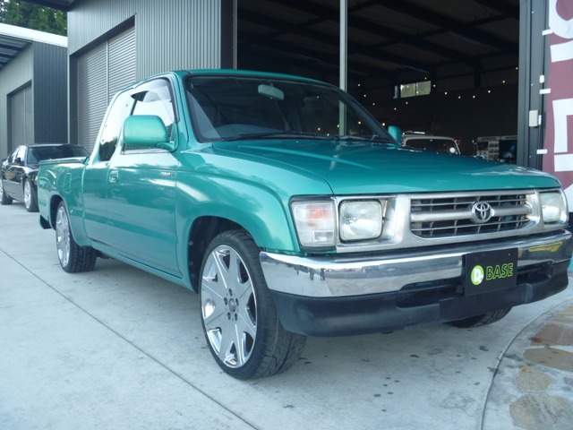 2000 Toyota Hilux