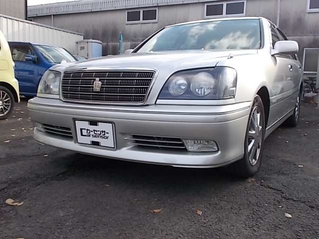 2003 Toyota Crown Royal