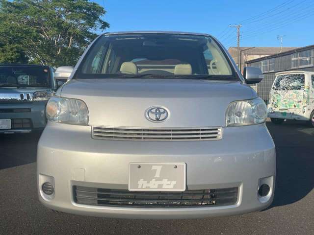 2008 Toyota Porte – thumbnail 2