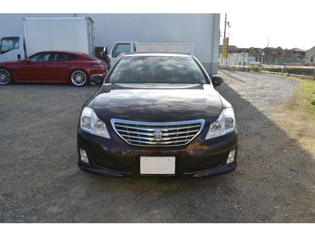 2008 Toyota Crown Royal – thumbnail 4