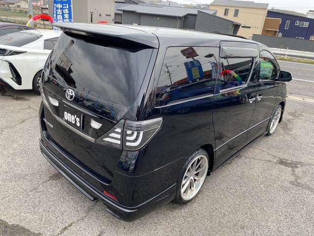 2008 Toyota Vellfire – thumbnail 4