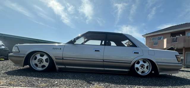 1991 Toyota Crown – thumbnail 3
