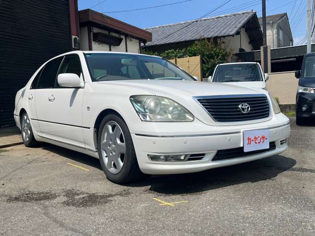 2005 Toyota Celsior – thumbnail 3