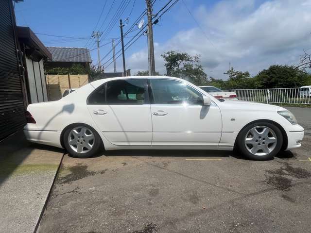 2005 Toyota Celsior – thumbnail 4