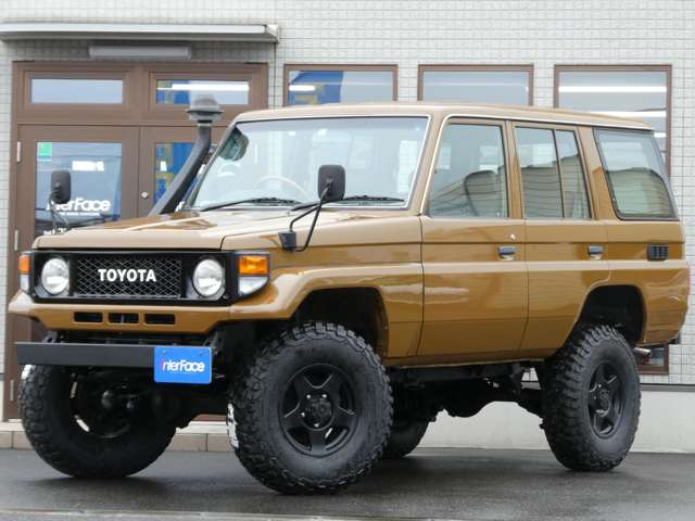 2000 Toyota Land Cruiser 70 – thumbnail 2