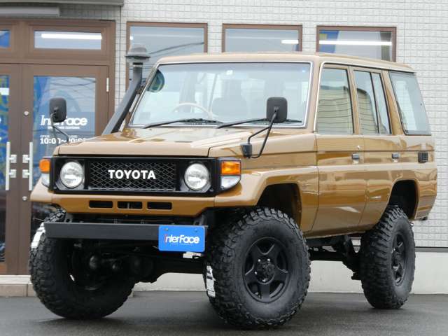 2000 Toyota Land Cruiser 70 – thumbnail 3