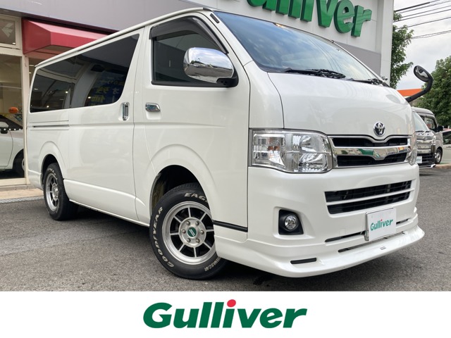 2011 Toyota Hiace