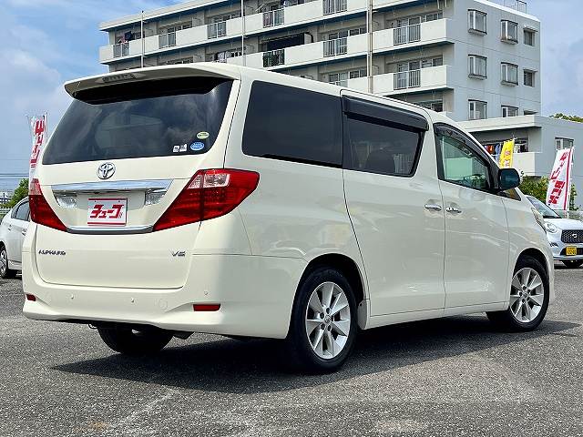 2008 Toyota Alphard – thumbnail 4