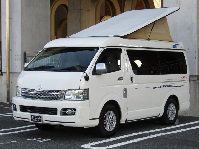 2006 Toyota Hiace