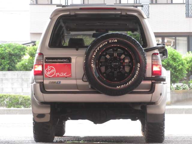 1998 Toyota Hilux Surf – thumbnail 4