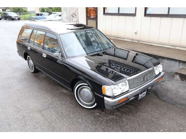1995 Toyota Crown Van – thumbnail 2