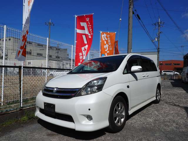 2007 Toyota Isis – thumbnail 4