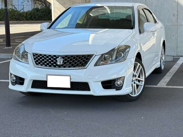 2010 Toyota Crown Athlete – thumbnail 3