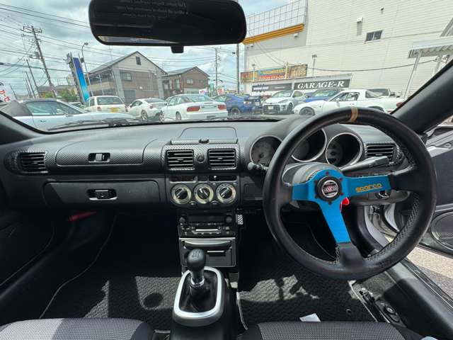2000 Toyota MR-S – thumbnail 3