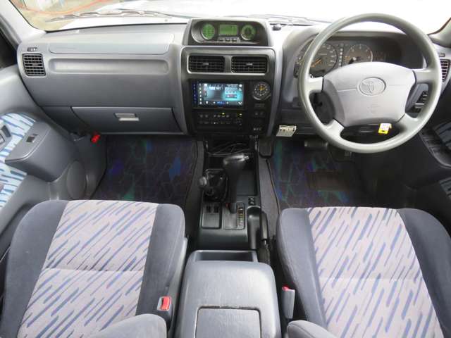 1996 Toyota Land Cruiser Prado – thumbnail 3