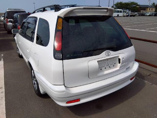 1999 Toyota Sprinter Carib – thumbnail 2