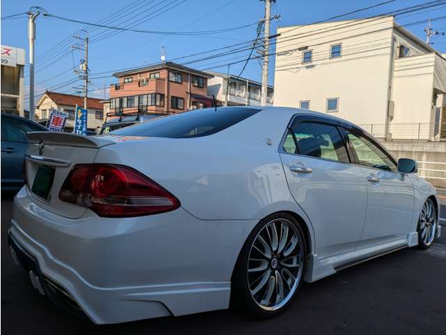 2008 Toyota Crown Athlete – thumbnail 4