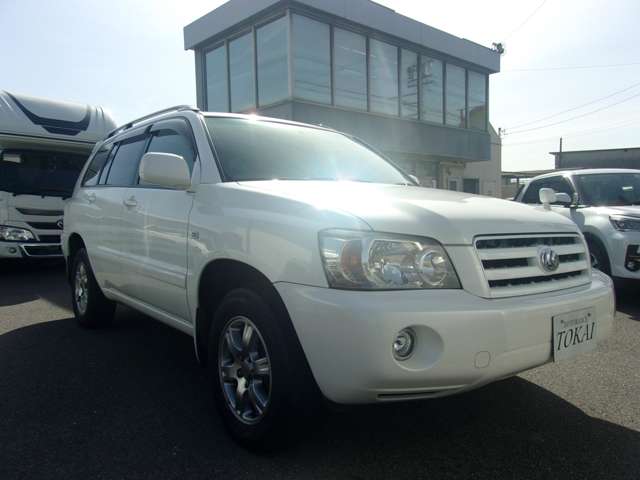 2005 Toyota Kluger – thumbnail 3