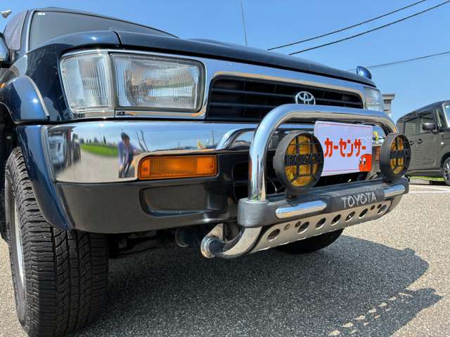 1992 Toyota Hilux Surf – thumbnail 4