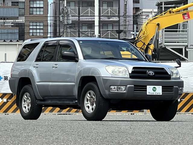 2005 Toyota Hilux Surf – thumbnail 3