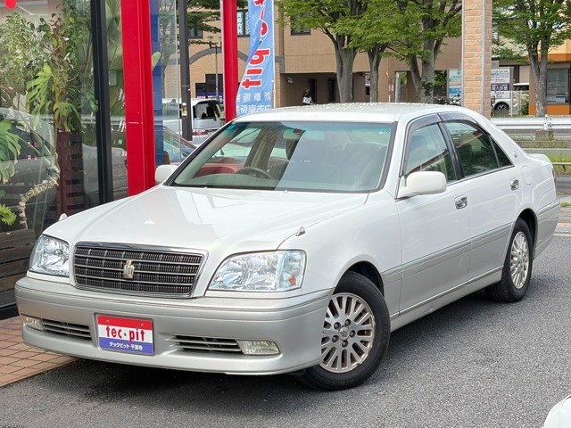 2003 Toyota Crown Royal