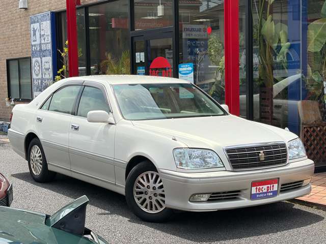 2003 Toyota Crown Royal – thumbnail 4