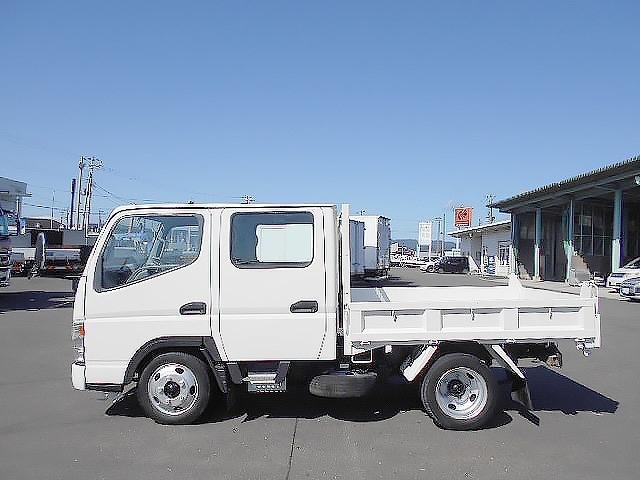 2004 Mitsubishi Fuso Canter – thumbnail 4