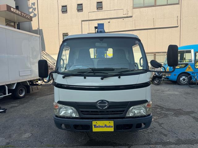2008 Hino Dutro – thumbnail 3