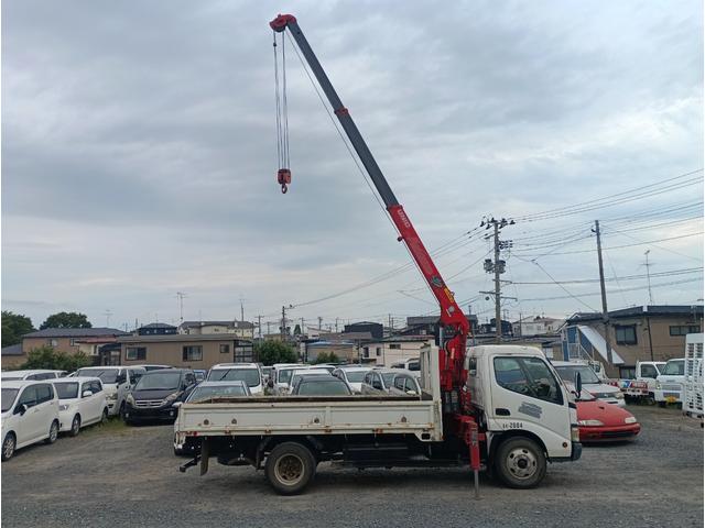 2004 Hino Dutro