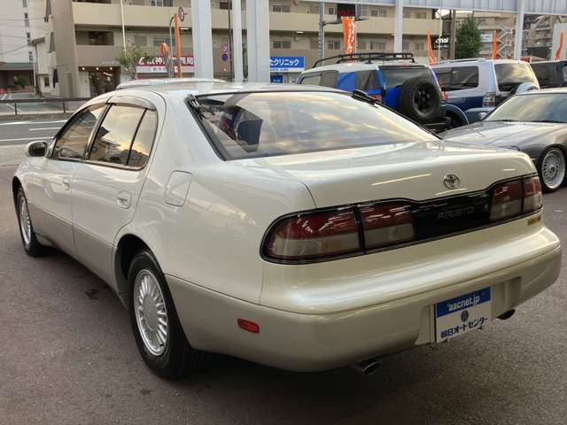 1995 Toyota Aristo – thumbnail 2