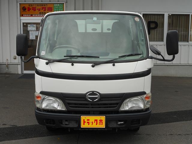 2009 Hino Dutro – thumbnail 2