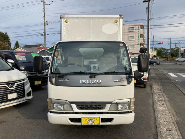 2004 Isuzu Elf – thumbnail 2